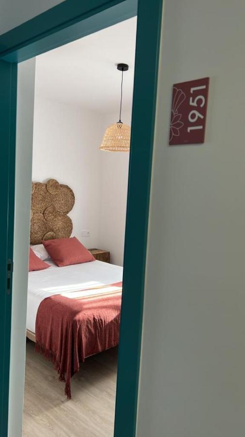 Mamavira Hospedaje Hotel Meaño Kültér fotó